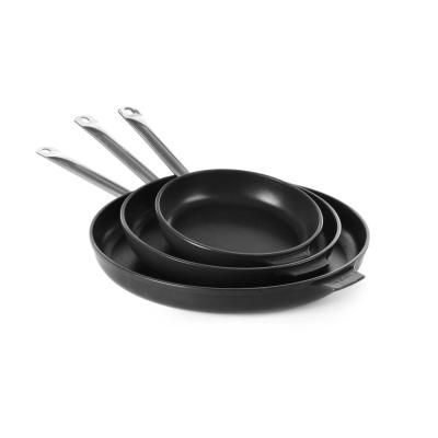 Titanová pánev Professional, HENDI, ⌀240x(H)55mm | 629109